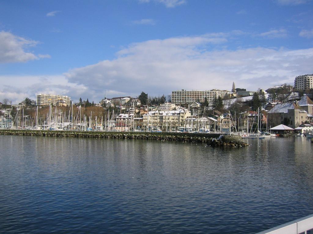 Ibis Budget Thonon Les Bains Luaran gambar