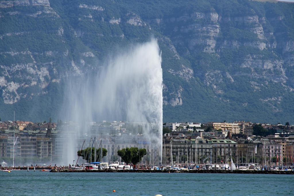 Ibis Budget Thonon Les Bains Luaran gambar