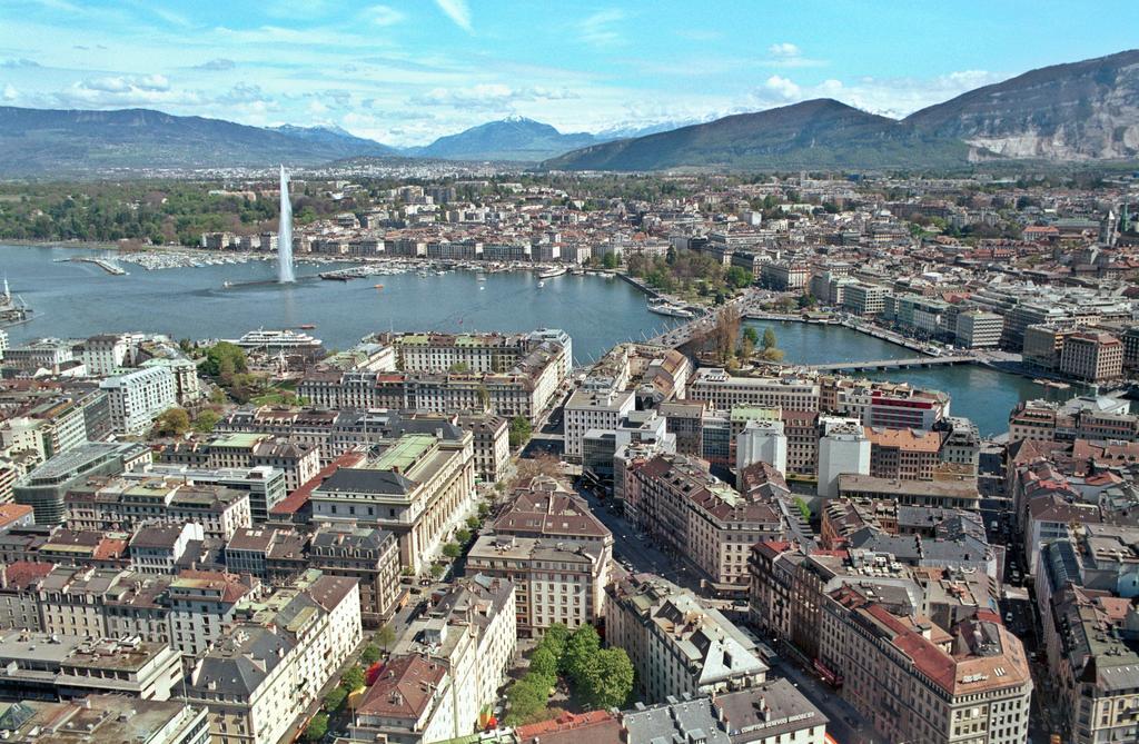 Ibis Budget Thonon Les Bains Luaran gambar